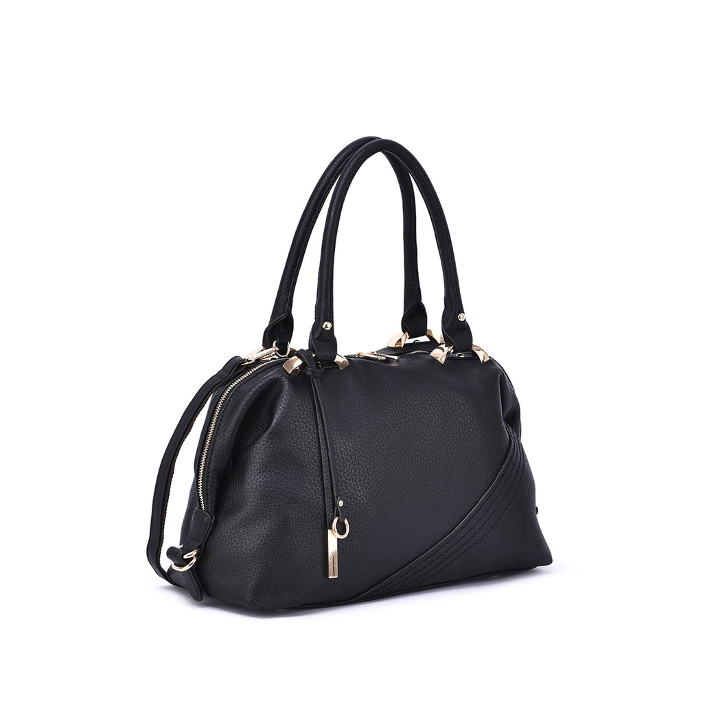 Ardelle Carryall | Jet