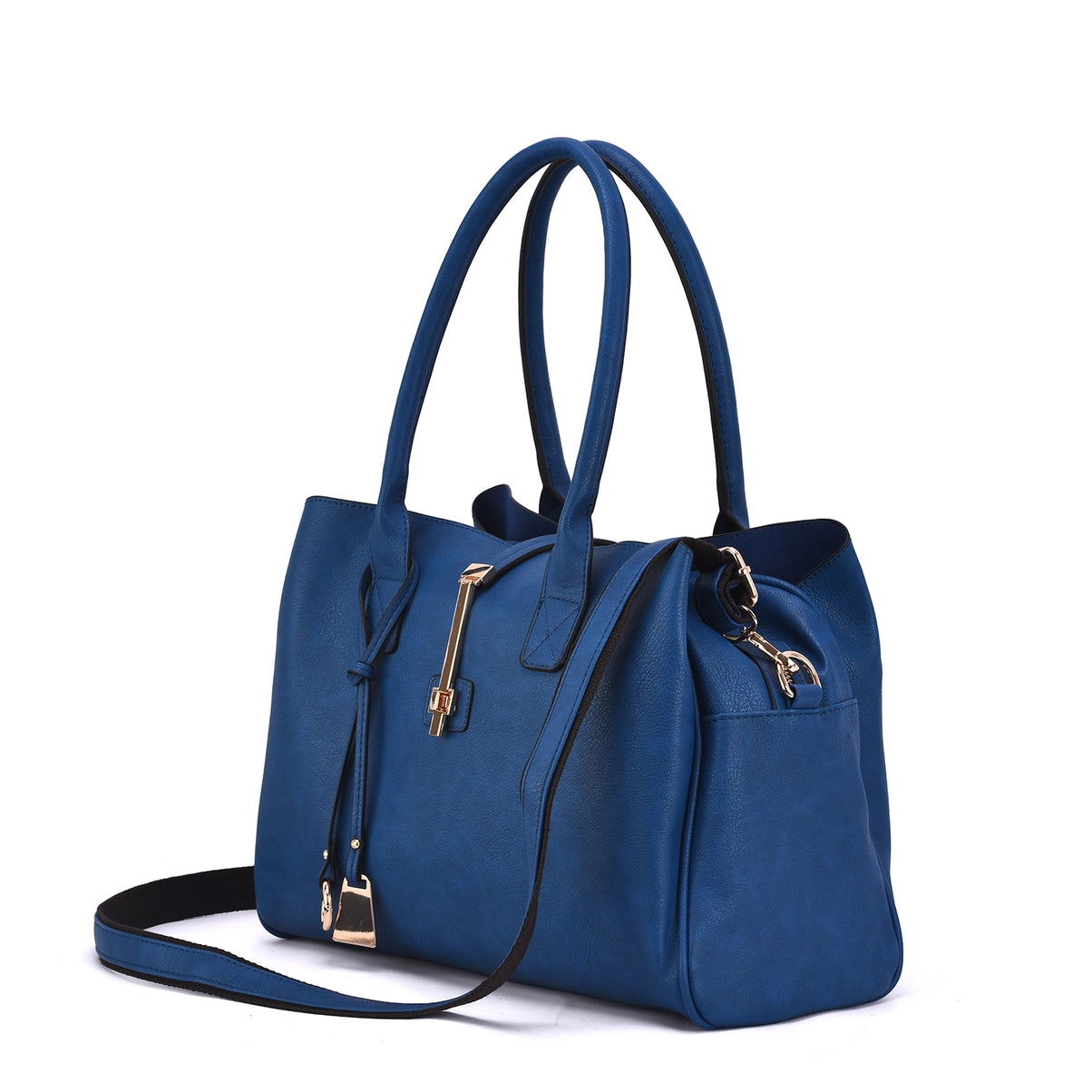 Valéne Carryall | Bleu Royal